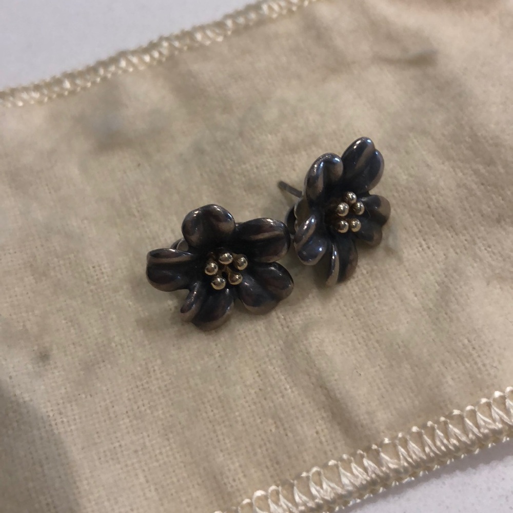 James Avery April Flower Earrings